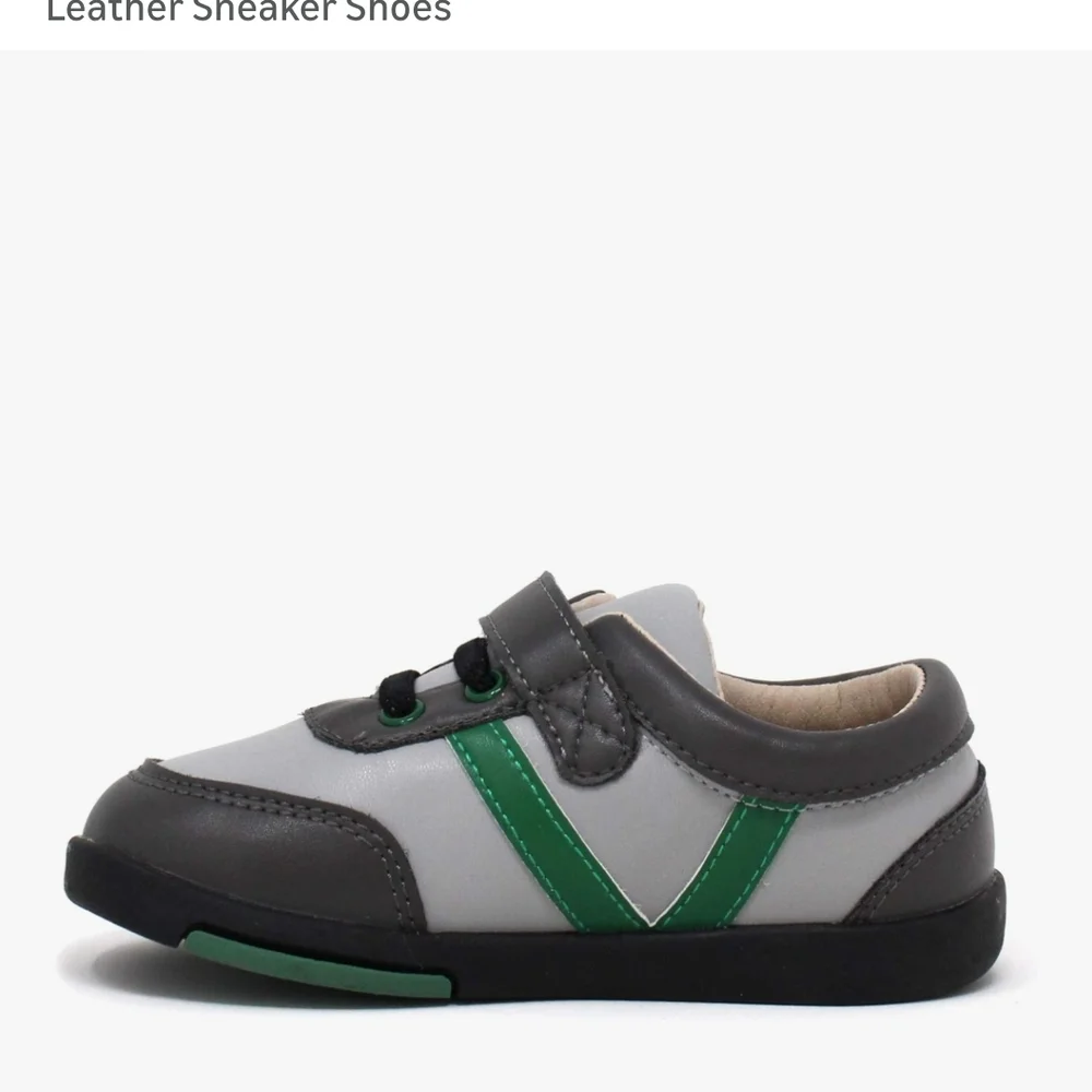 Mimi+Kai Gray and Green Baby Walkers Sz 5